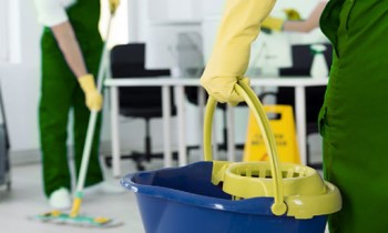 ADDETTO ALLE PULIZIE